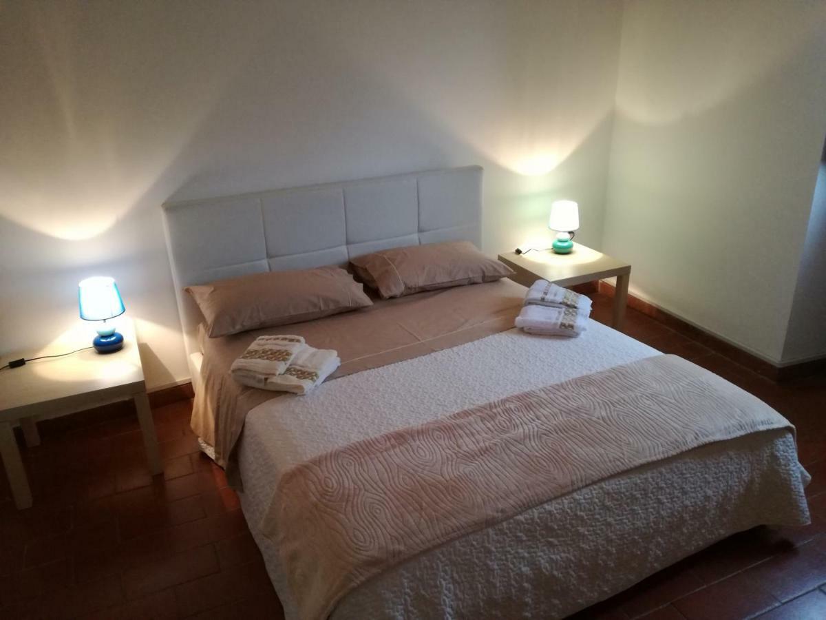 Sospesi Nel Borgo Vitorchiano Bagian luar foto